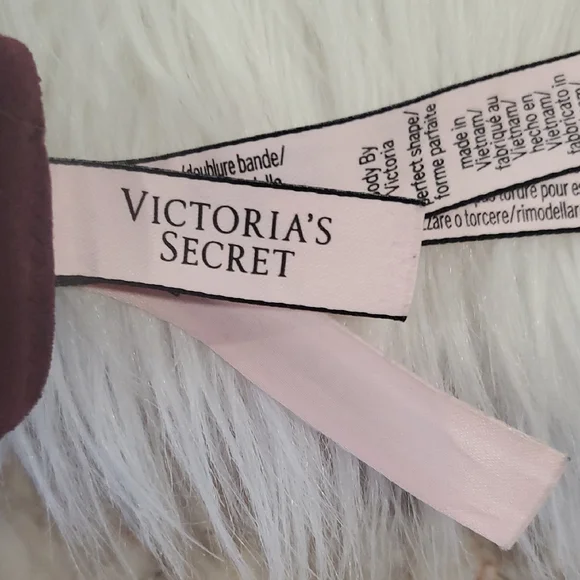 Victoria's Secret Deep Purple Lace Bra - Picture 12 of 14